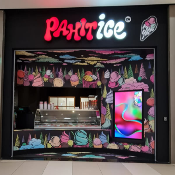 Pahit ice-ds-display-nicosia-mall
